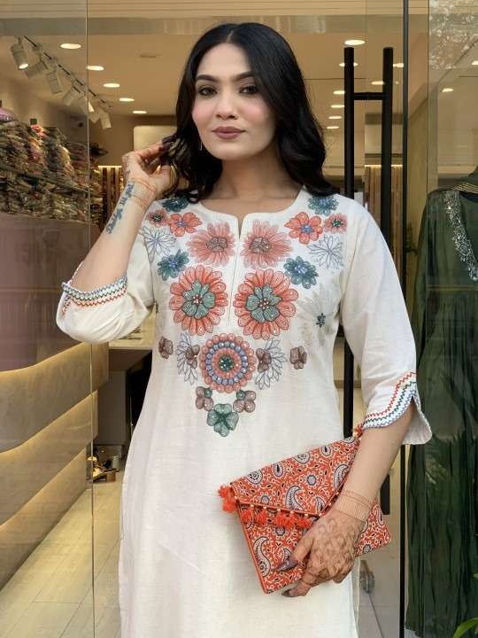 Women's Cotton Ethnic Set with Kurta, Palazzo & Dupatta(M) - Image 6